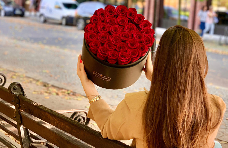 Prezent na najbardziej romantyczną okazję? Największy flowerbox!