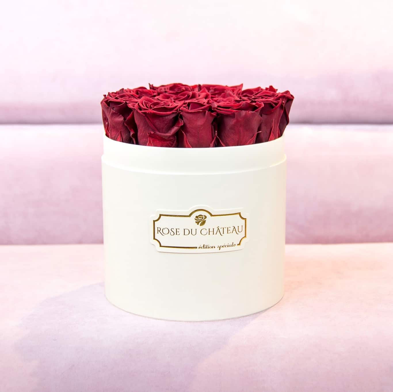 Czerwone Wieczne Róże na Dzień Kobiet w Beżowym Flowerboxie Czerwone Wieczne Róże na Dzień Kobiet w Beżowym Flowerboxie - obrazek 4